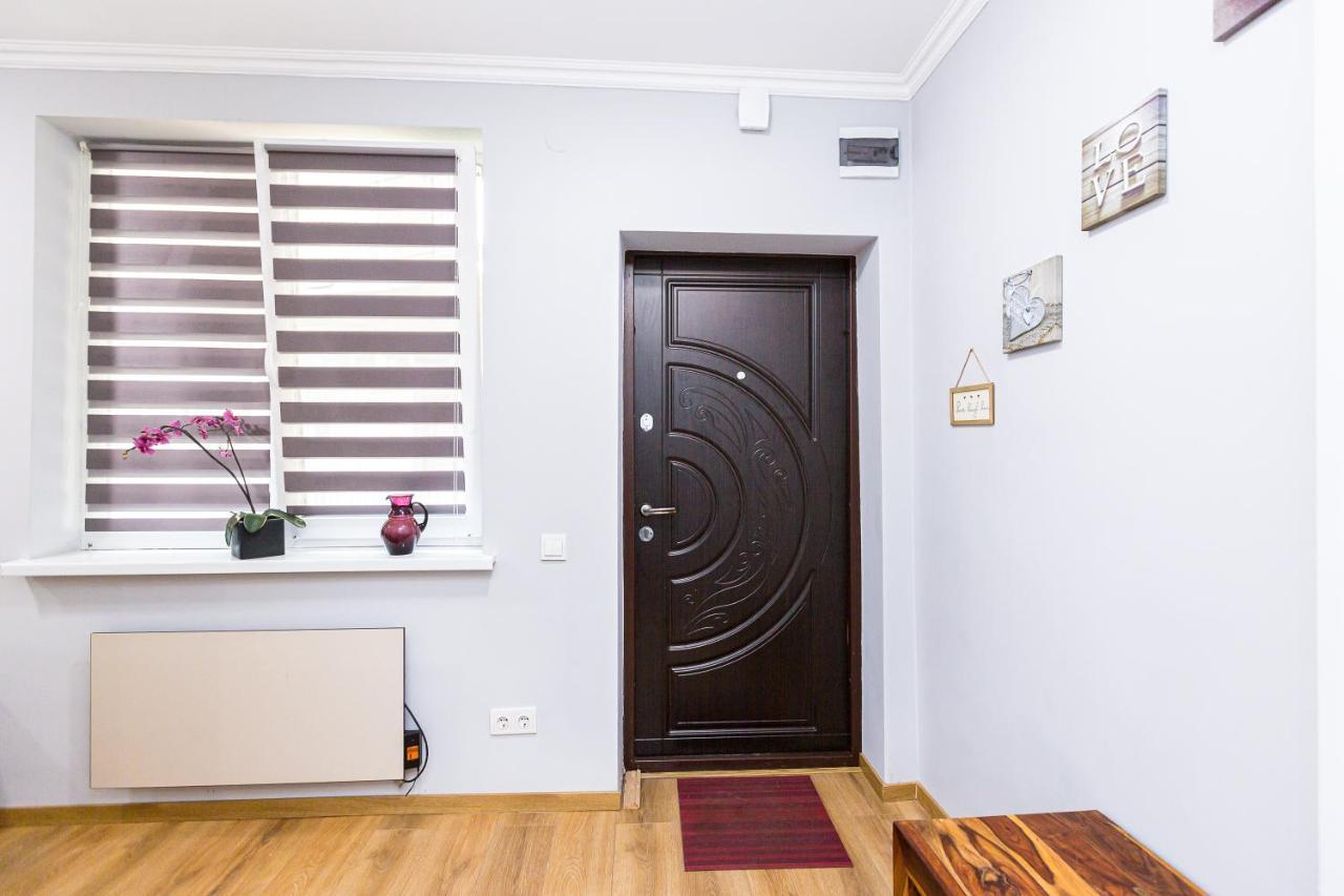 Сучасна Квартира По Вул Дарії Гусяк 9 Біля Краківського Lwów Zewnętrze zdjęcie